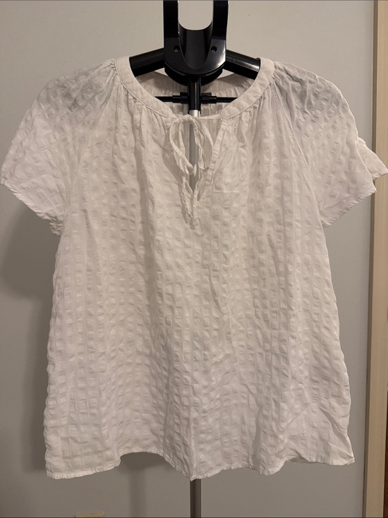 Style & Co. Tops - Style & Co. White Textured Short-Sleeve Tie-Neck Blouse